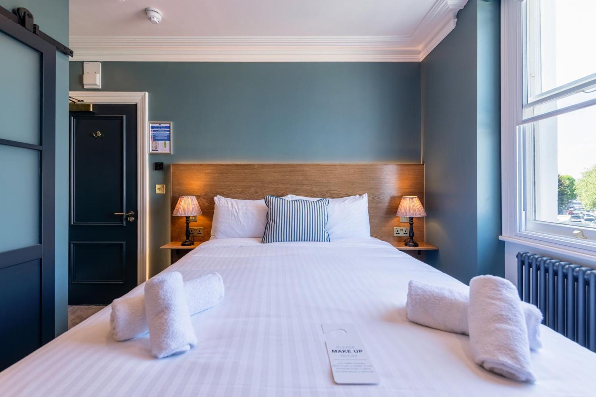 The Crown Pub & Guesthouse 伦敦 外观 照片