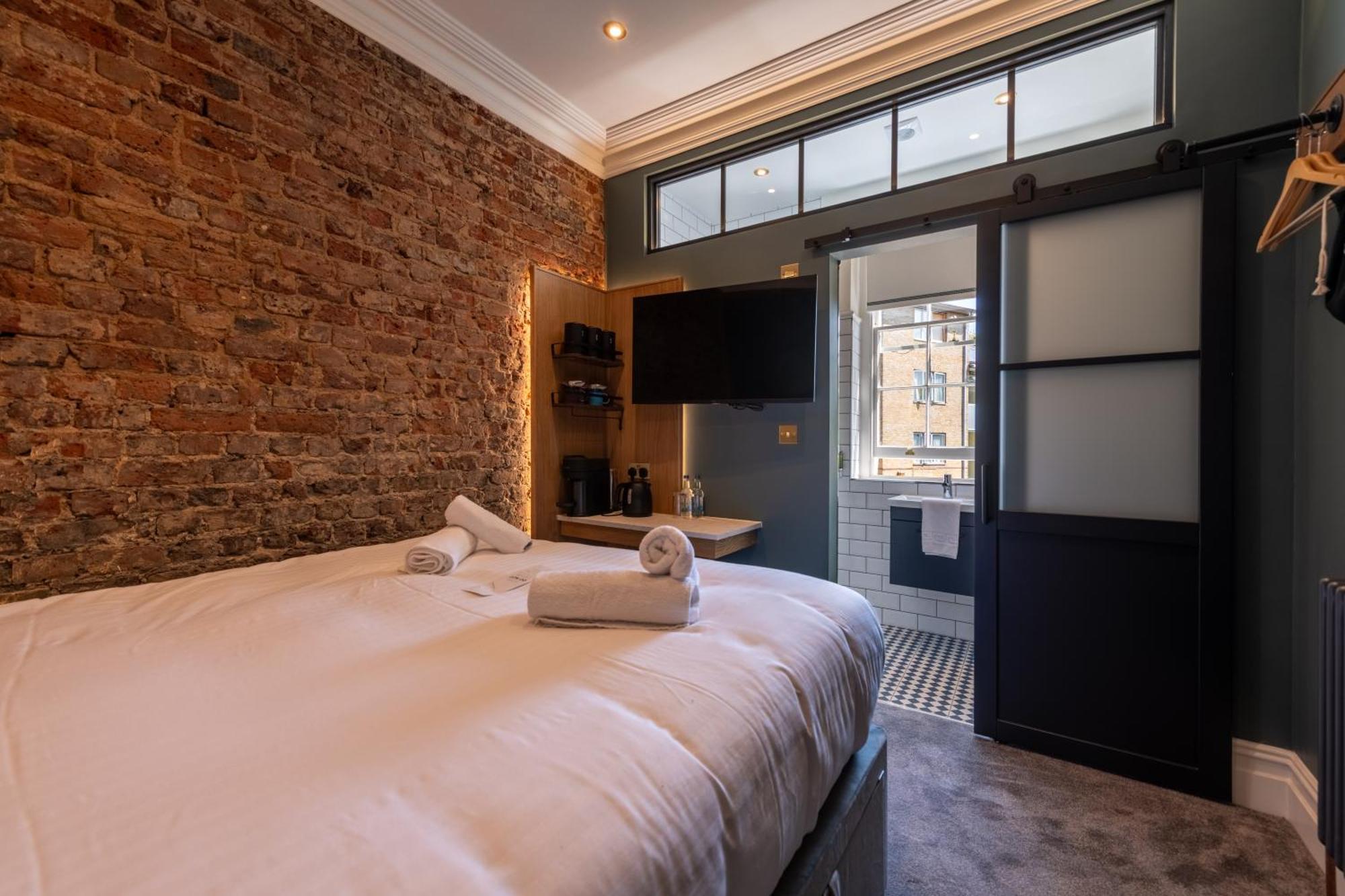 The Crown Pub & Guesthouse 伦敦 外观 照片